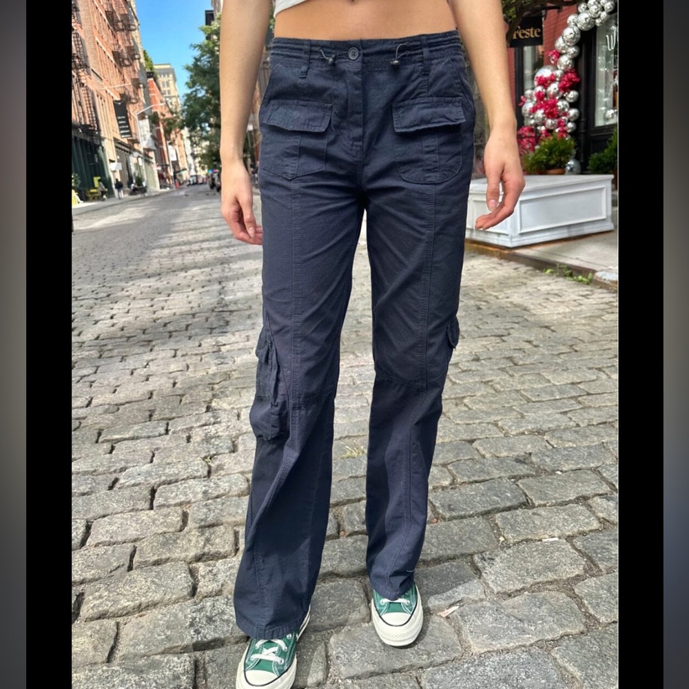 NWOT Brandi Melville Kim Cargo Pants